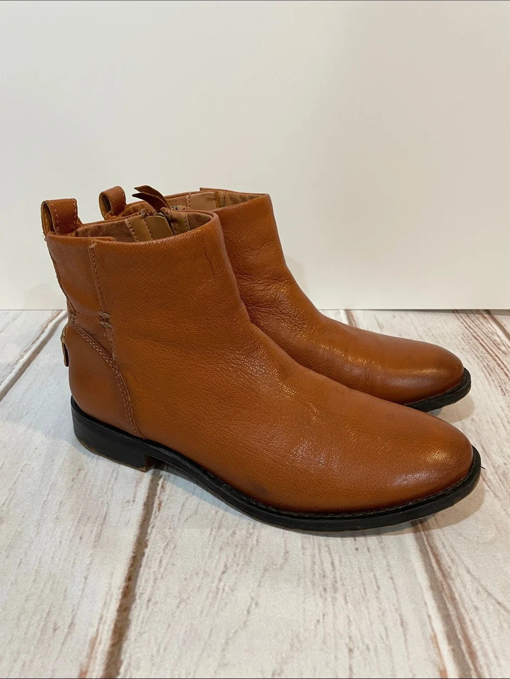Franco Sarto Leather Ankle Boots  Brown Women’s 7.5 Chelsea Zip Classic Booties